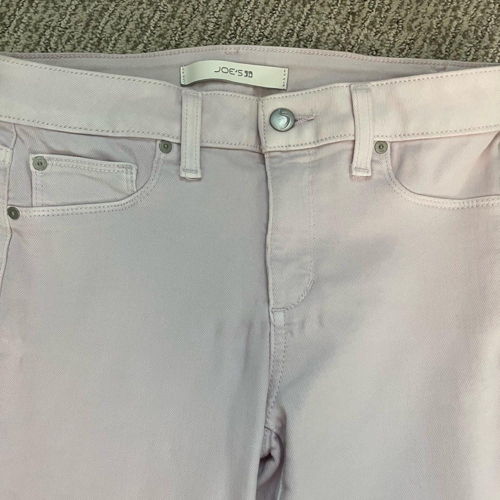 Joe’s jeans “The Icon” mid rise skinny crop size 24